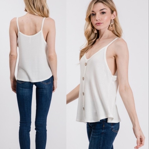 Off white button waffle cami. - Picture 1 of 4